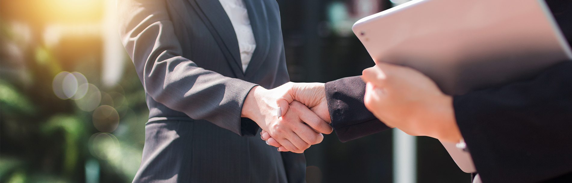 AKTUELL Finanz & Versicherungsmakler GmbH